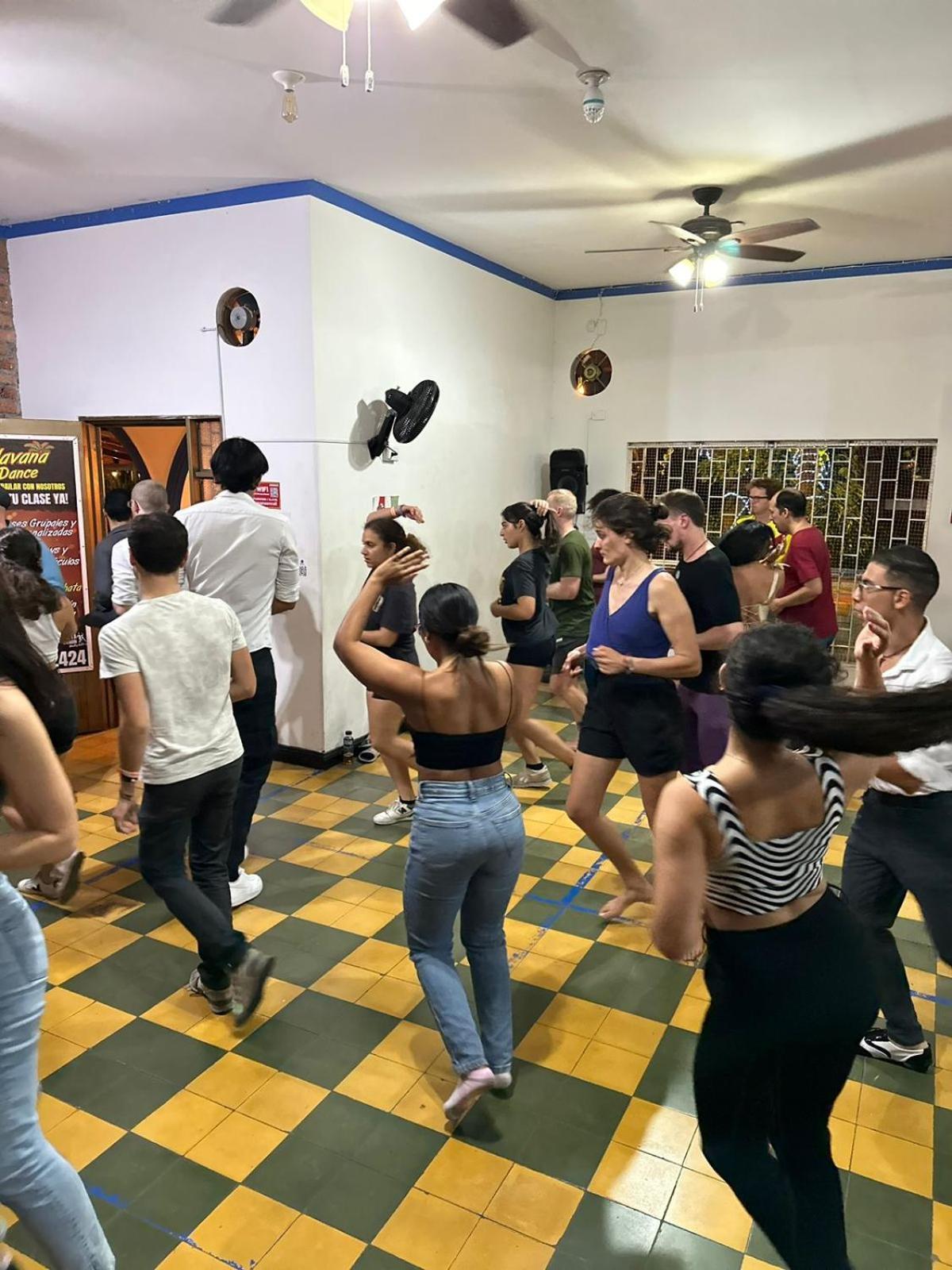 Havana Hostel Cali & Dance School Exterior photo